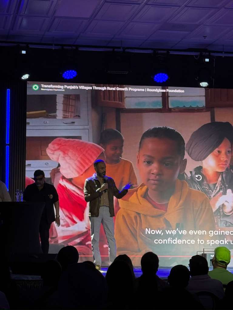 On-Stage Storytelling